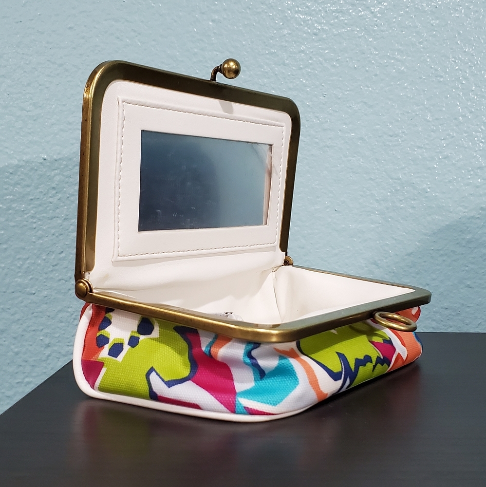 Fossil Key-Per Makeup Case